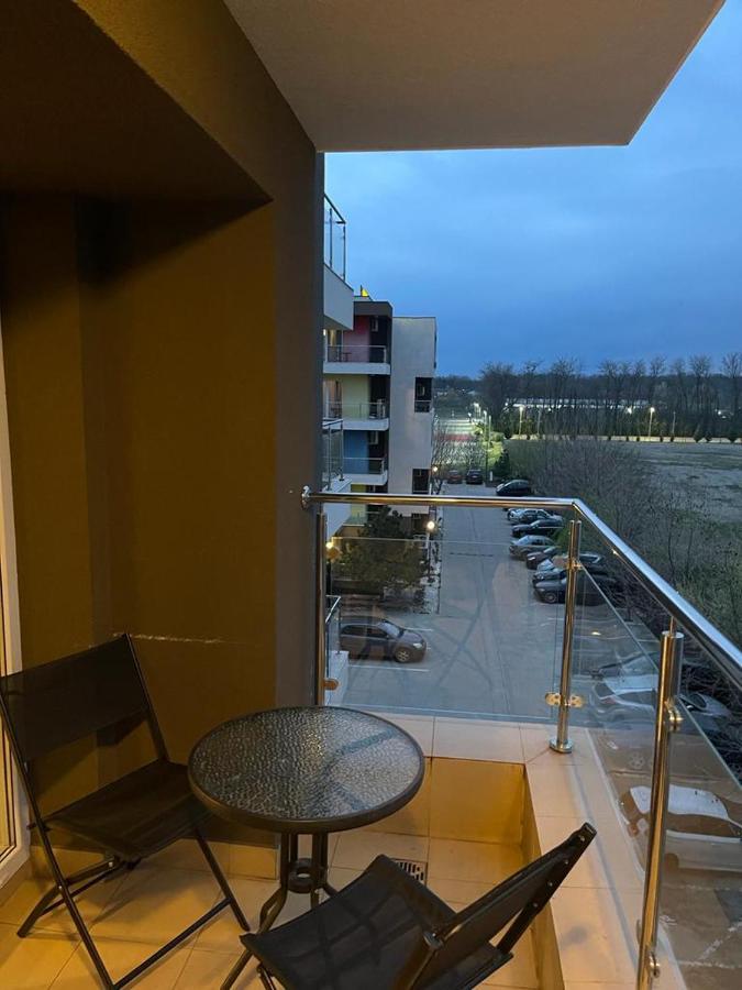 Tranzzit Airport Apartament I Otopeni Exterior foto