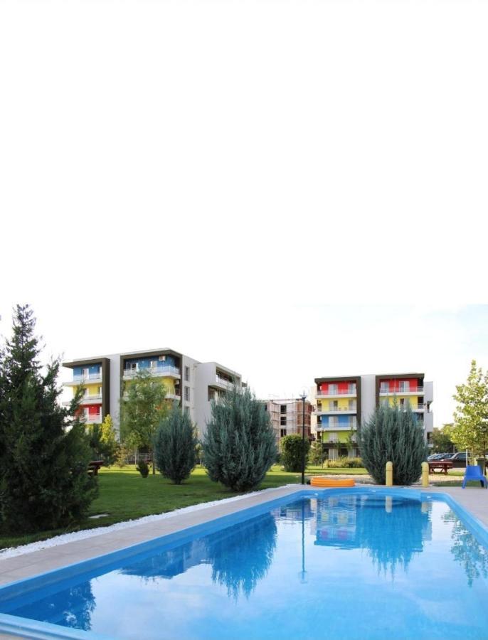 Tranzzit Airport Apartament I Otopeni Exterior foto
